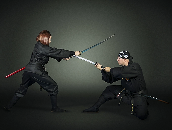 Práctica de Kenjutsu con katana en el seminario
